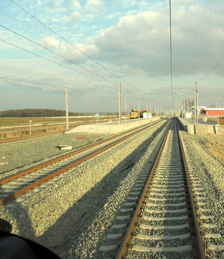 Plovdiv-Svilengrad railway electrification and upgrading of corridors IV and IX.  Phase I: Kroumovo-Parvomai civil, track and electrification works - Bulgaria
